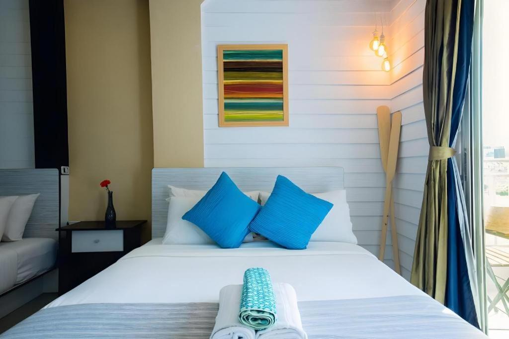 Anchor Boutique House Hotel Patong Buitenkant foto