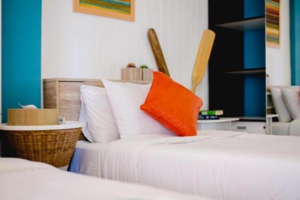 Anchor Boutique House Hotel Patong Buitenkant foto