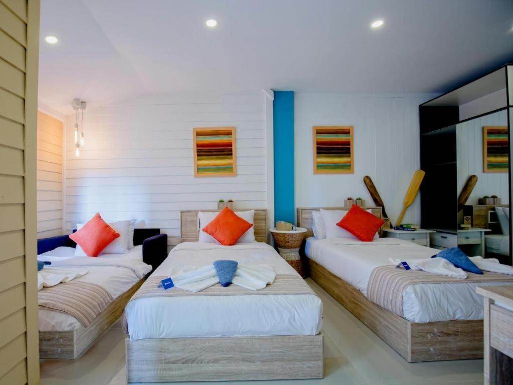 Anchor Boutique House Hotel Patong Buitenkant foto