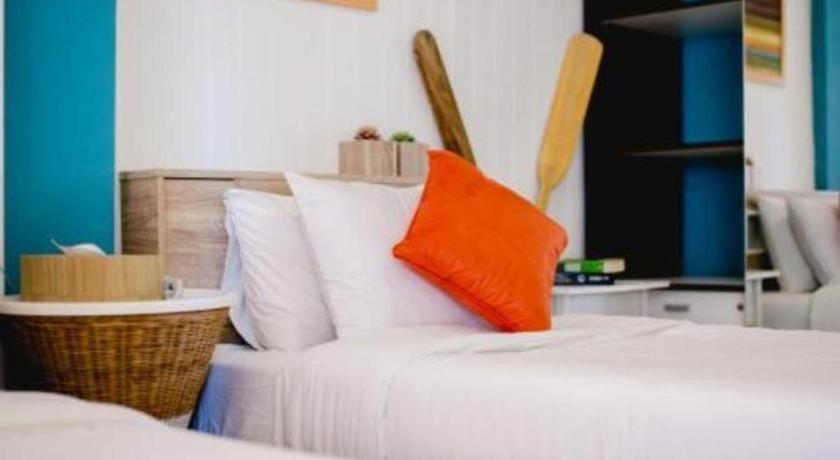 Anchor Boutique House Hotel Patong Buitenkant foto