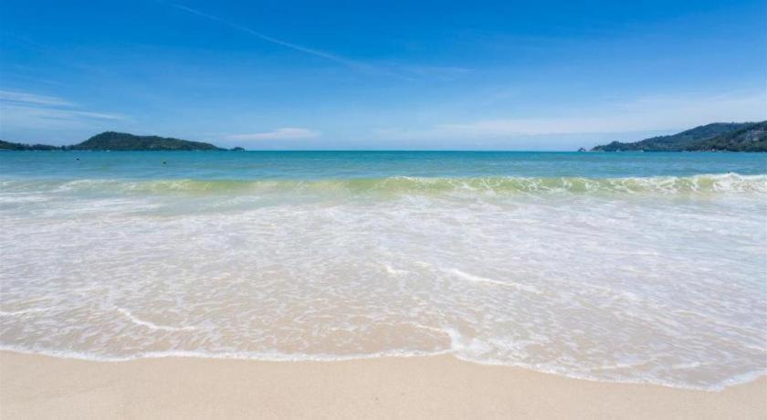 Anchor Boutique House Hotel Patong Buitenkant foto