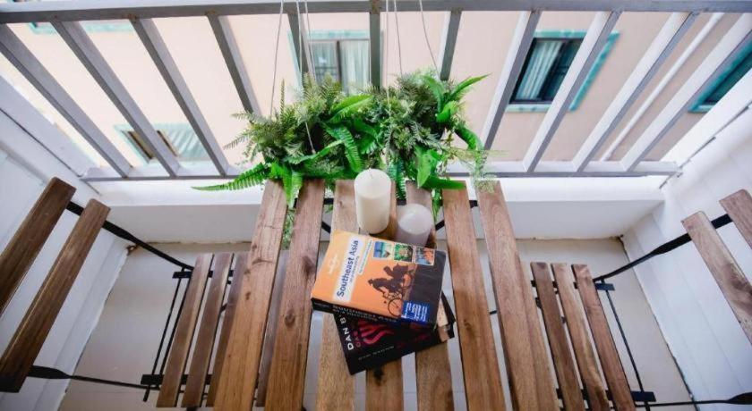 Anchor Boutique House Hotel Patong Buitenkant foto