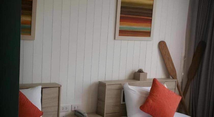 Anchor Boutique House Hotel Patong Buitenkant foto